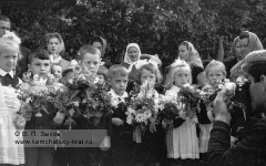 Елизовские школьники на линейке 1 сентября 1966 года