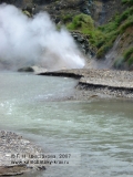 Извержение гейзера в Долине гейзеров