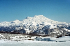 Жупановский вулкан (Zhupanovsky Volcano)